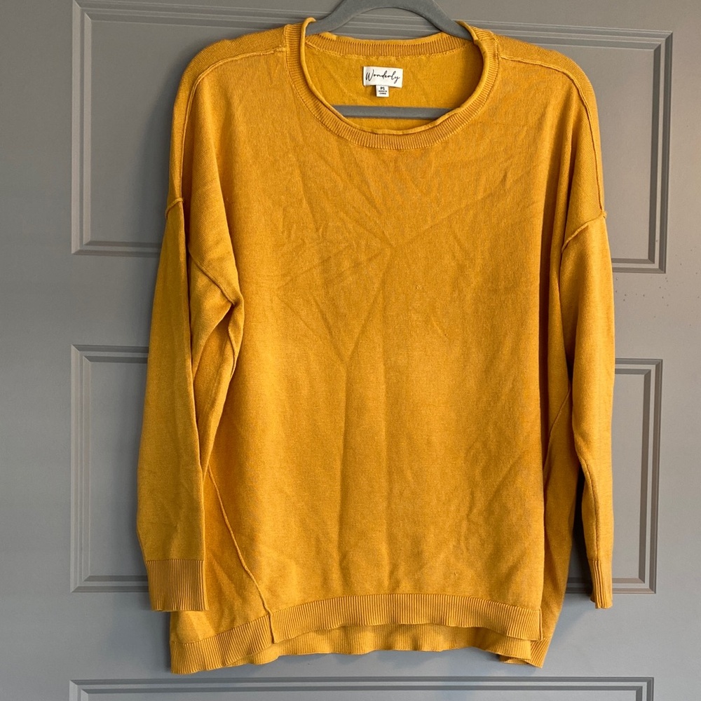 Wonderly Golden Knit Apparel